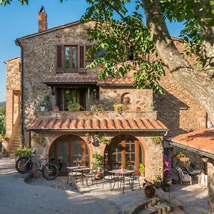 https://agriturismo-schiaccia-ghiande.it-tuscanyhotel.com