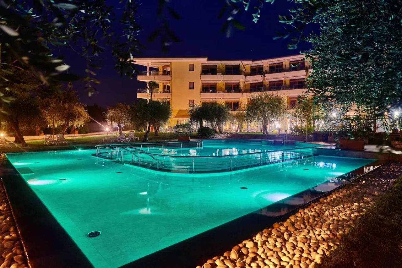 Hotel Baia Verde Malcesine 4*,  Italy