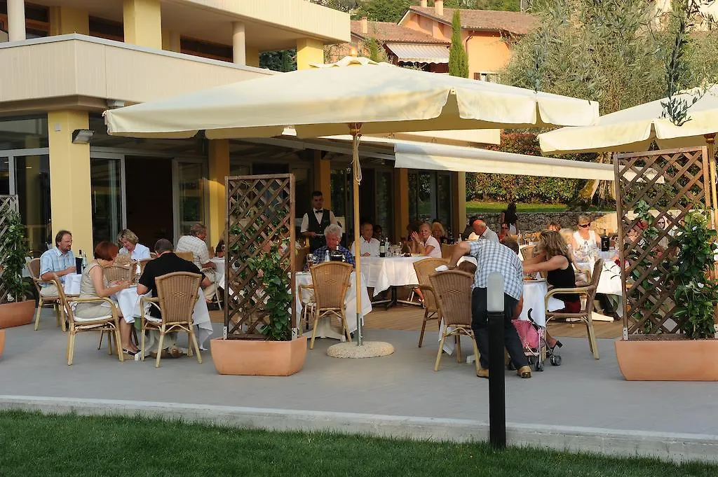 Hotel Baia Verde Malcesine Italy