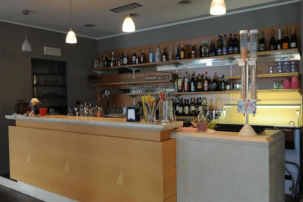 Hotel Baia Verde Malcesine 4*,  Italy